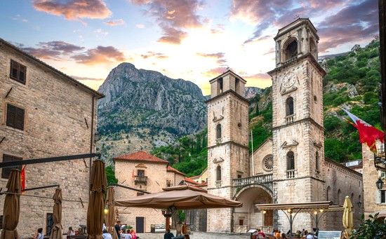 Kotor Travel Guide: Best Things to Do, Where to Stay & Tips
